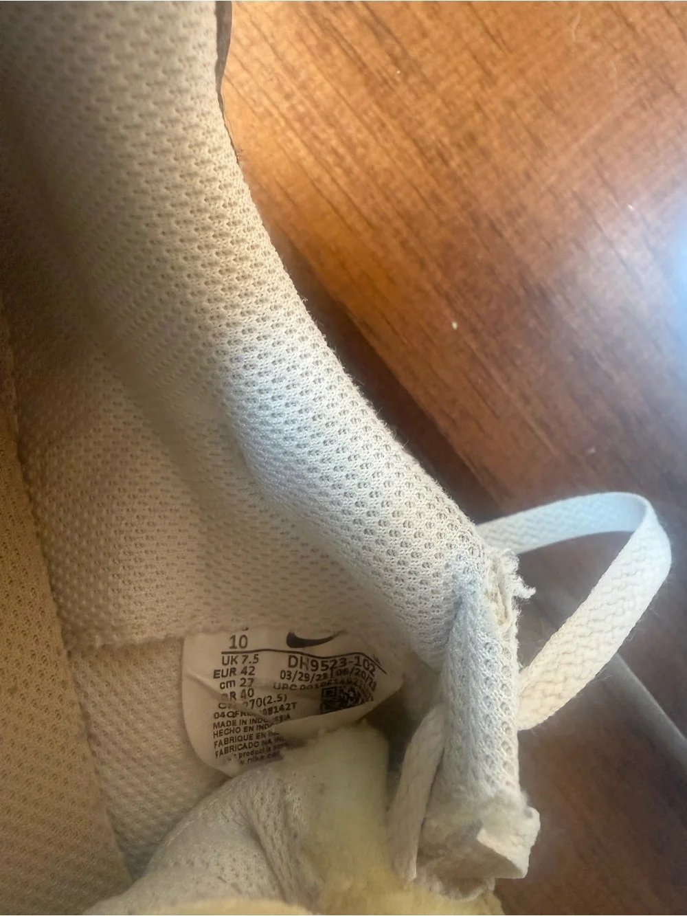 Nike Cream and Black Retro Runner Sneakers